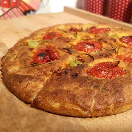 Focaccia pugliese lievitata 24 ore