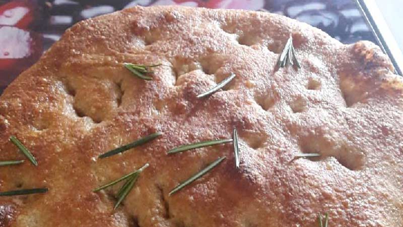 Focaccia semi integrale