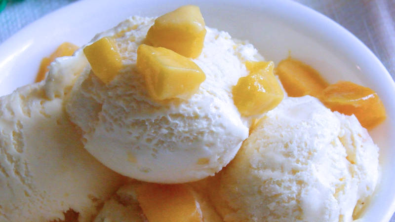 Gelato cremoso al mango