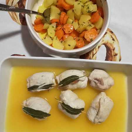 Involtini di pollo con carote e patate a Varoma