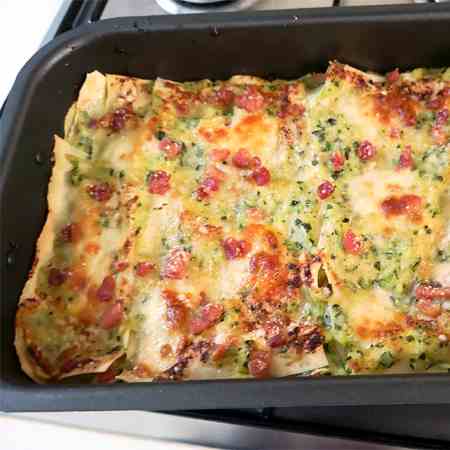 Lasagne con pesto di zucchine e pancetta