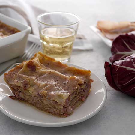 Lasagne con radicchio e speck