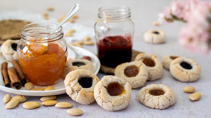 Linzer thumbprint cookies