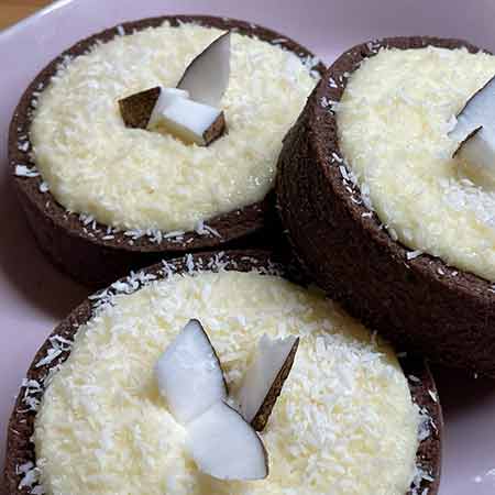 Mousse al cocco, cioccolato bianco e mascarpone