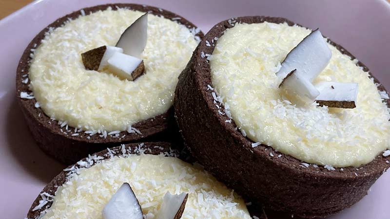 Mousse al cocco, cioccolato bianco e mascarpone