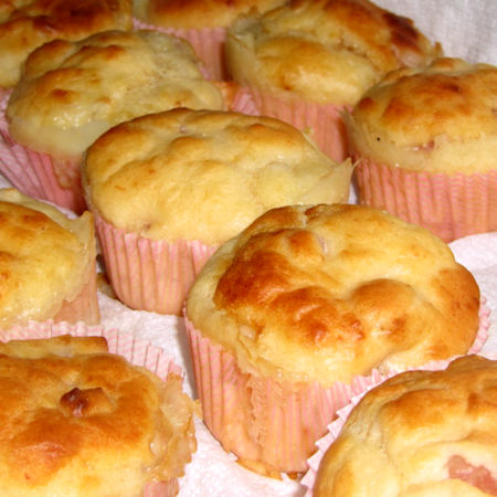 Muffin al prosciutto ed emmental
