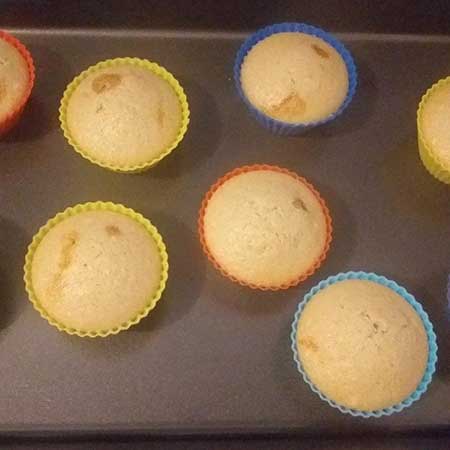 Muffin all'acqua con marmellata