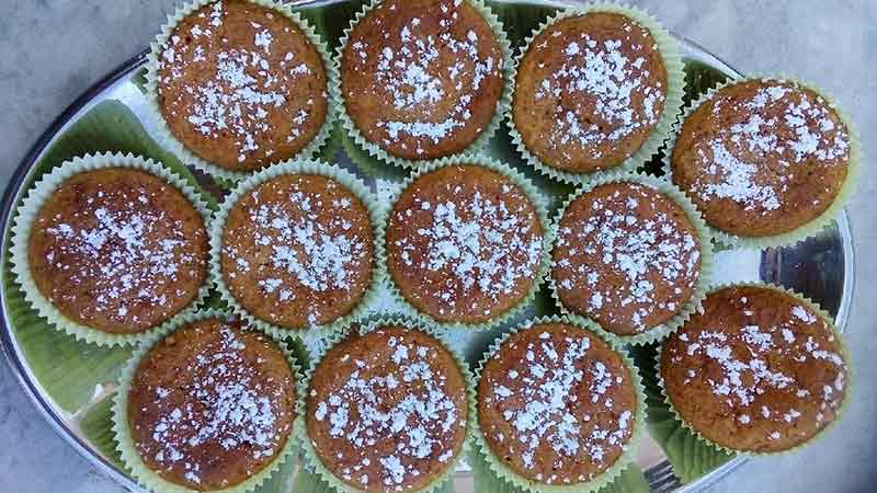 Muffin alle carote e pasta di mandorle