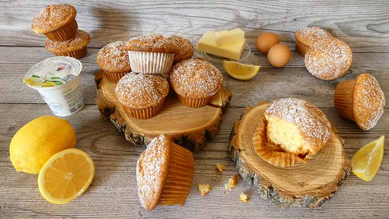 Muffin allo yogurt e limone