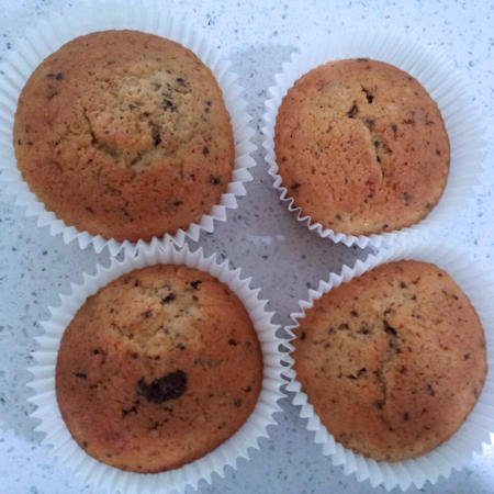 Muffin carote nocciole e cioccolato