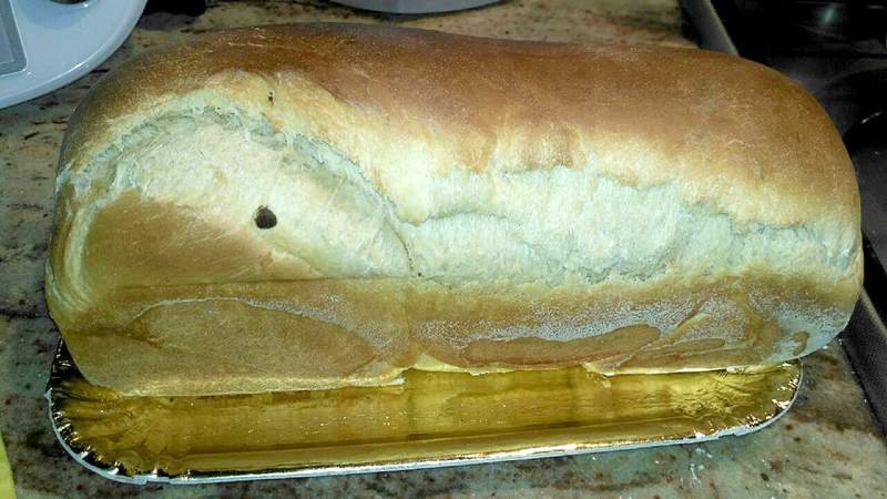 Pan brioche al cappuccino e gocce di cioccolato