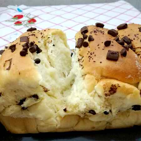 Pan brioche con gocce di cioccolato