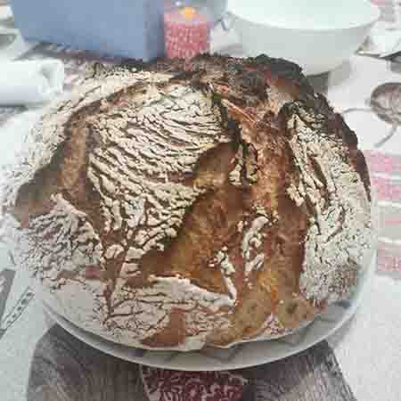 Pane comodo con semola in cocotte