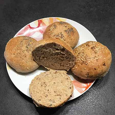 Panini per hamburger ai cereali