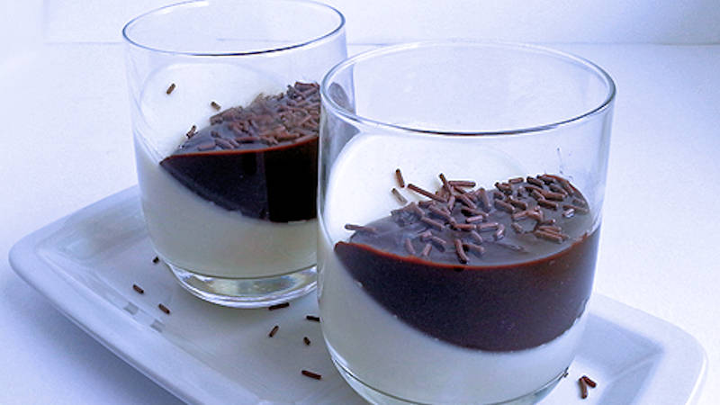 Panna cotta bicolore