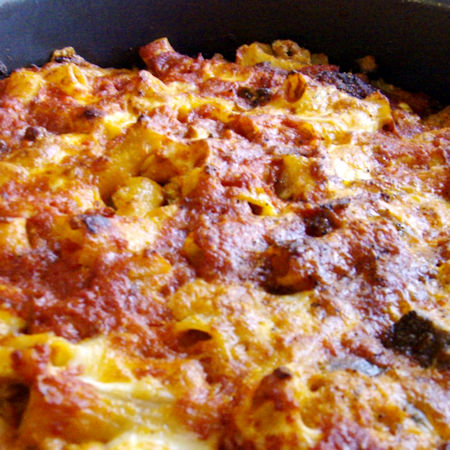 Pasta al forno melanzane e besciamella