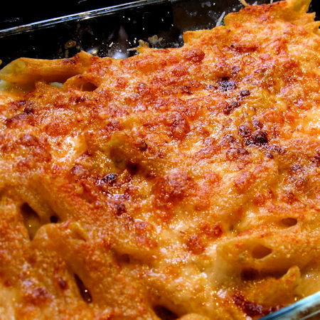 Pasta al forno peperoni e besciamella