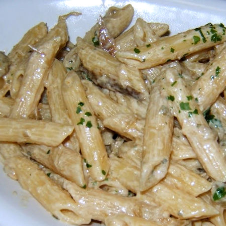 Pasta carciofi e stracchino