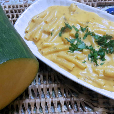 Pasta con zucca e robiola