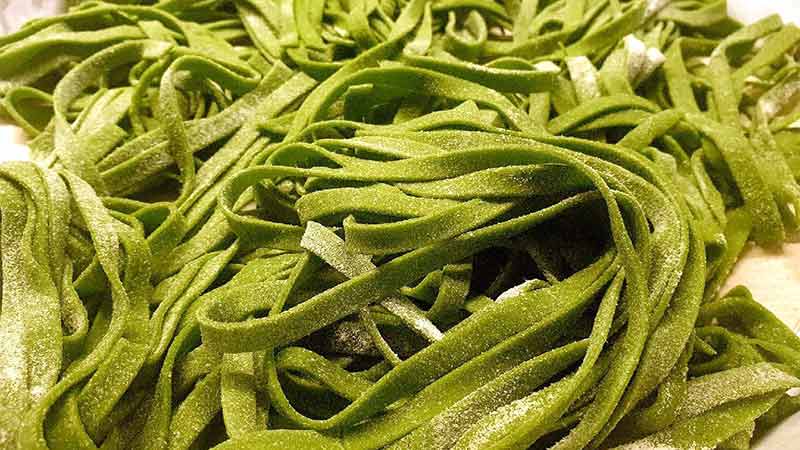 Pasta fresca agli spinaci