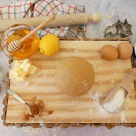 Pasta frolla al miele e cannella