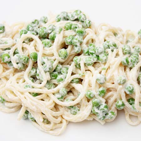 Pasta in crema di piselli e stracchino