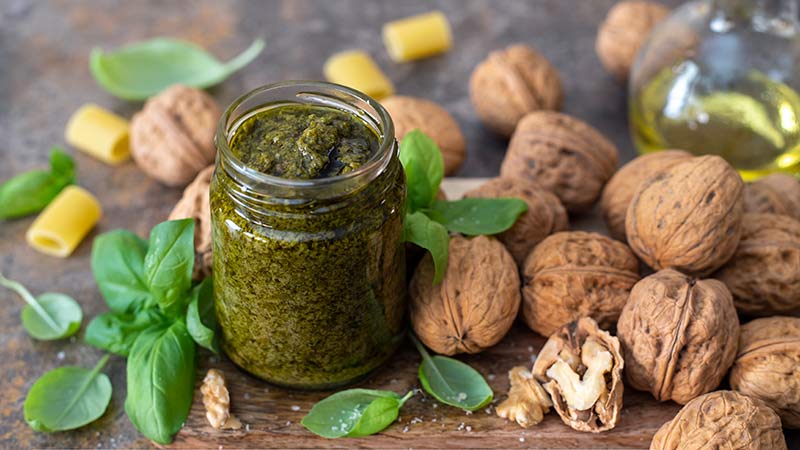 Pesto di basilico e noci