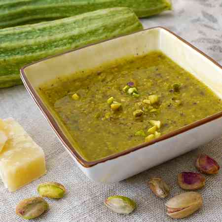 Pesto di pistacchi e zucchine