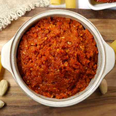 Pesto di pomodori secchi