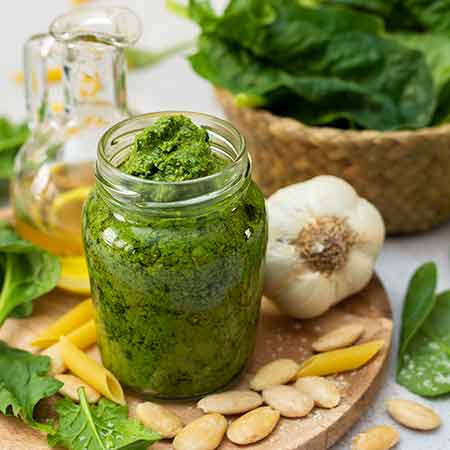 Pesto di spinaci senza cottura