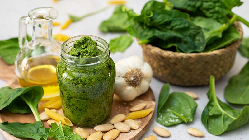 Pesto di spinaci senza cottura