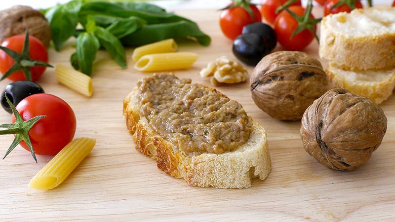 Pesto olive e noci