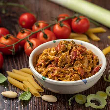 Pesto porri, pomodorini e mandorle