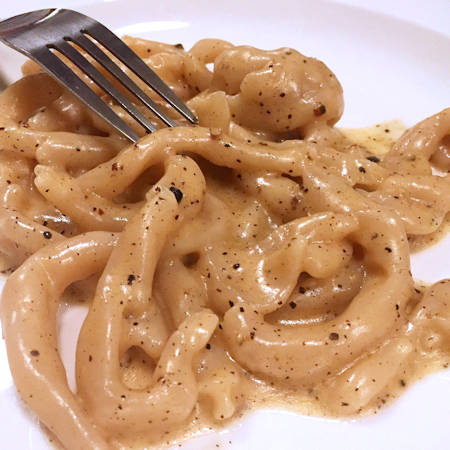 Pici cacio e pepe