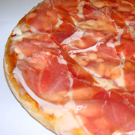 Pizza al prosciutto