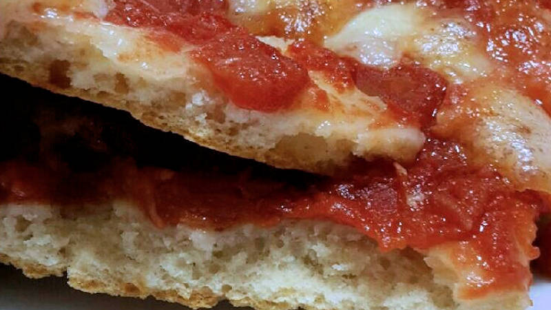 Pizza veloce con il lievito istantaneo