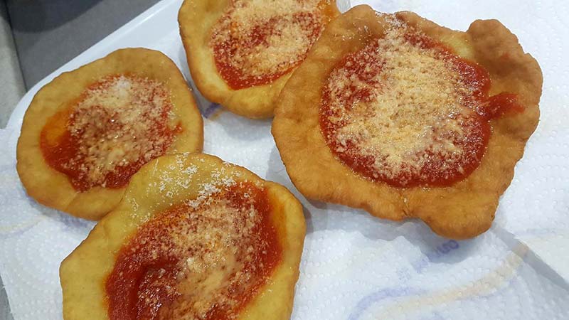 Pizzette fritte napoletane veloci