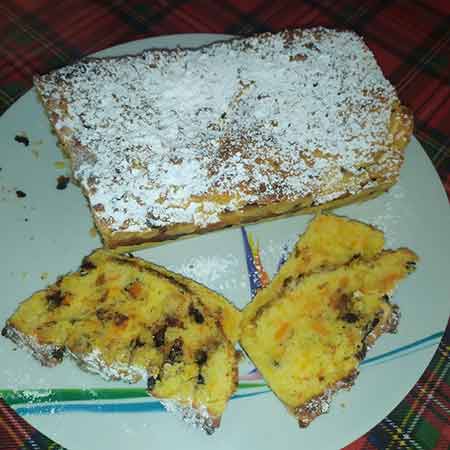 Plumcake alle carote e gocce di cioccolato