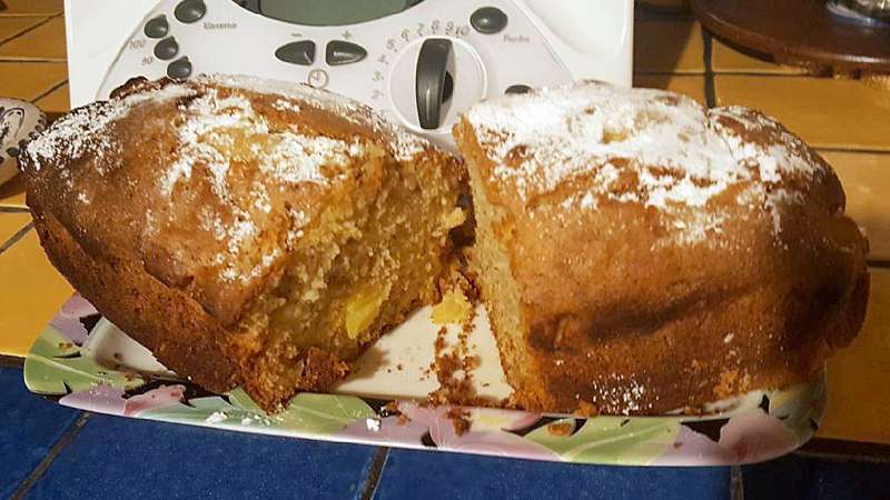 Plumcake alle mele senza glutine