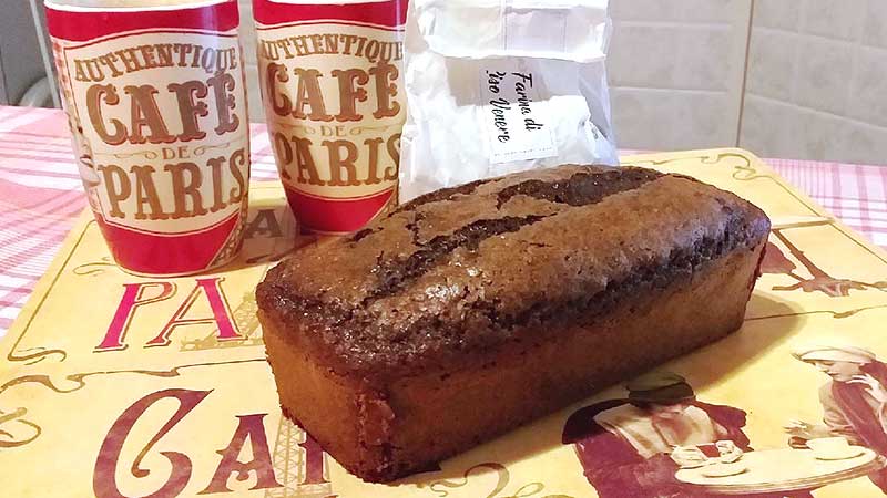 Plumcake con farina di riso venere e cioccolato