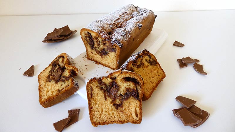 Plumcake con le uova di Pasqua