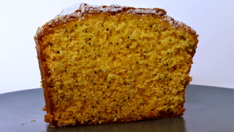 Plumcake limone e semi di papavero