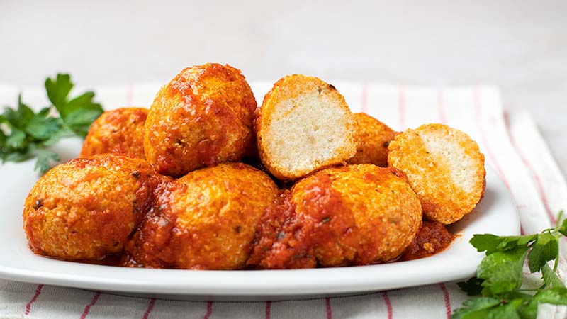 Polpette di ricotta al sugo