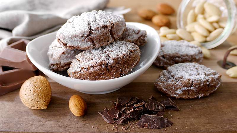 Ricciarelli di Siena al cioccolato