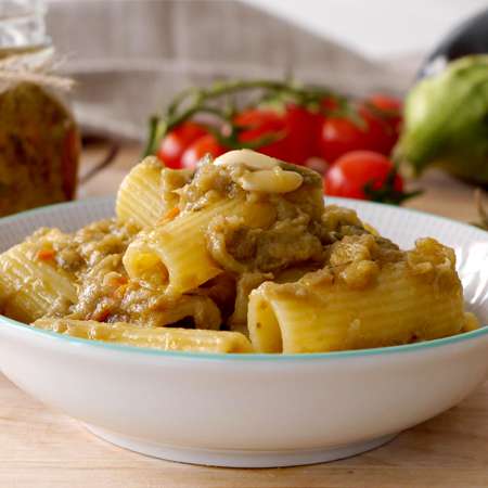 Rigatoni al tonno in crema di melanzane