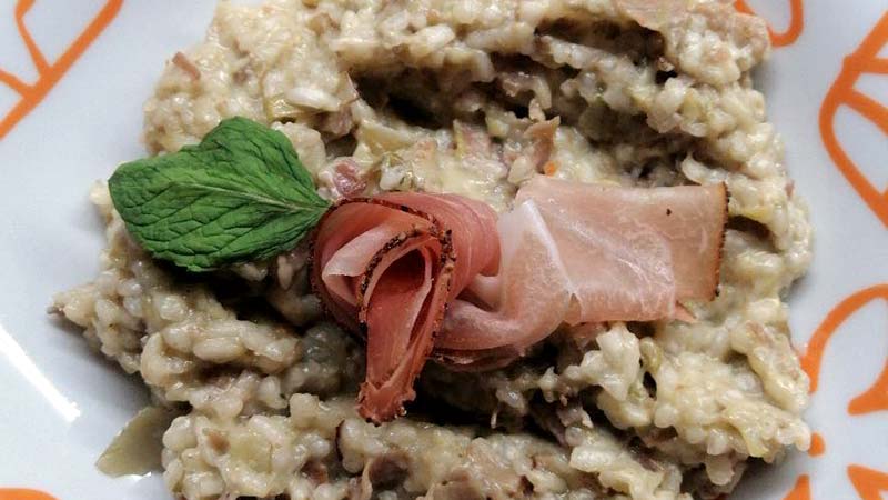 Risotto carciofi e speck