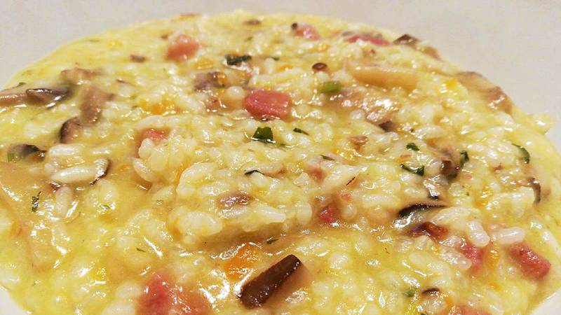 Risotto con funghi di ferla e coppa arrosto