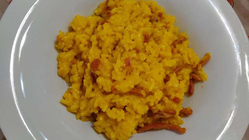 Risotto con speck e zafferano