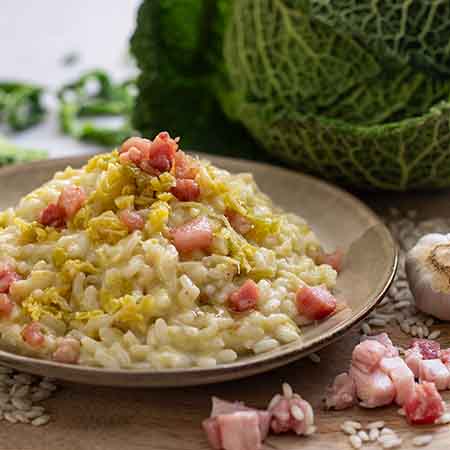 Risotto con verza e guanciale