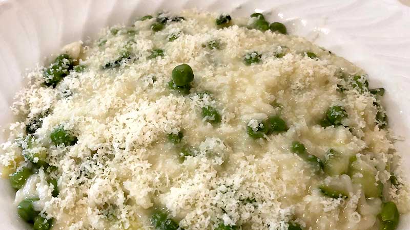 Risotto piselli e zucchine